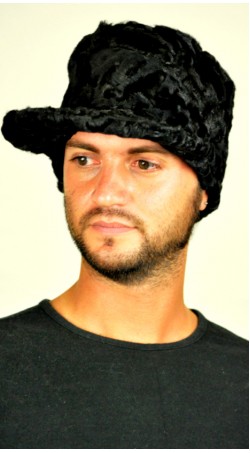 Cappello in persiano karakul nero con visiera - uomo